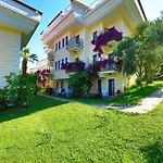 Курортный комплекс Yel Олудениз