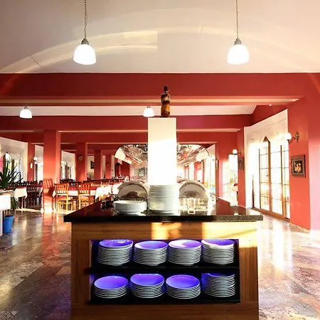 Hotel Yel 3*