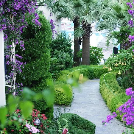 Ośrodek wypoczynkowy Yel 3*